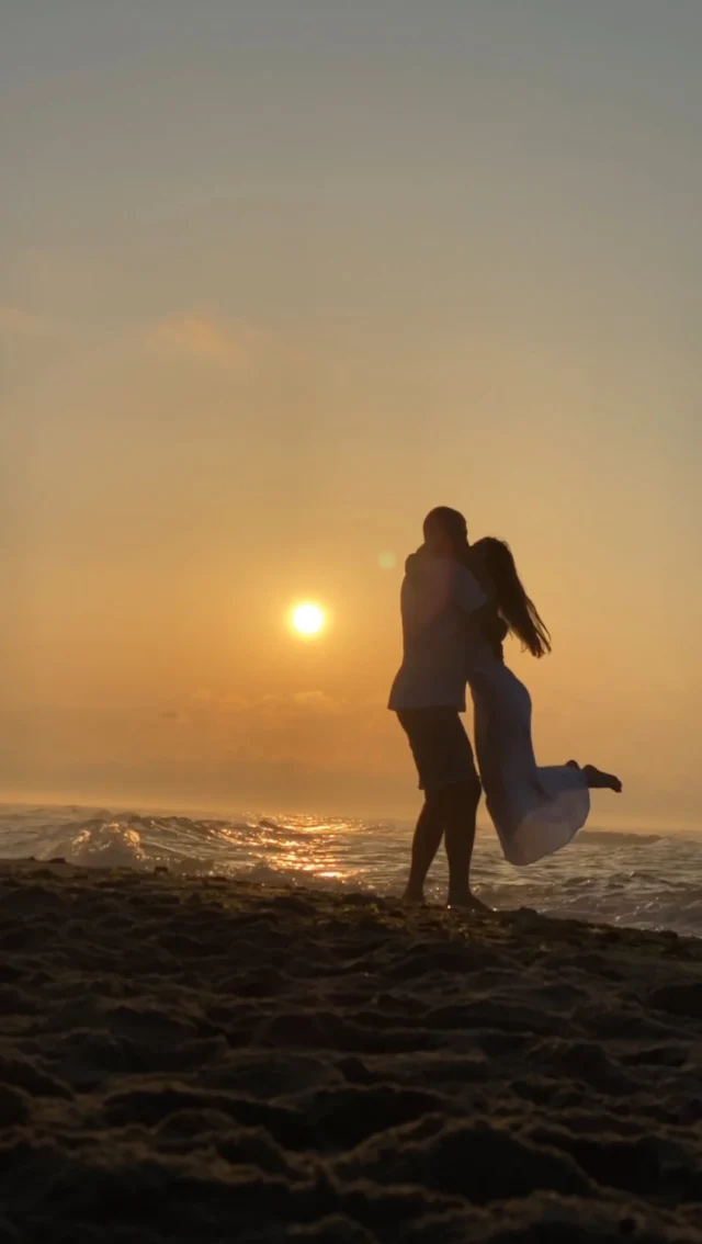 Our love language is travelling with our significant other! What about you? 🫶🏼

—

Nuestro lenguaje de amor es viajar con nuestra persona especial. ¿Y el tuyo? 🫶🏼

#valentines #valentinesday #sanvalentin #love #couplegoals #travel #traveldesign #travelgram #traveltheworld #traveltips #holidays